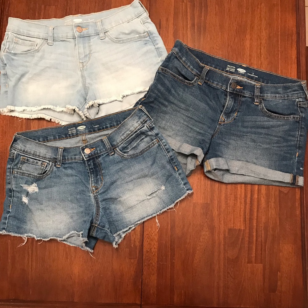 Old Navy | mid rise shorts ( 3 pair )
